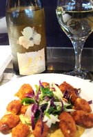 Cheese curds w Asian Pear wine.JPG